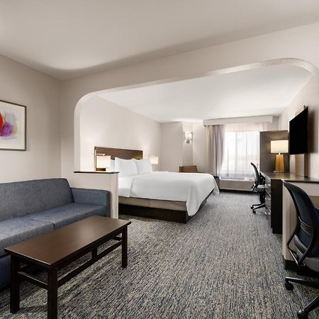 Garner Hotel Topeka West By Ihg Экстерьер фото